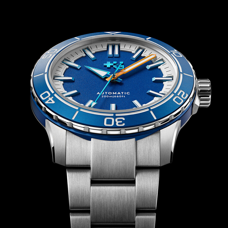 arrecife trident c60 christopher ward