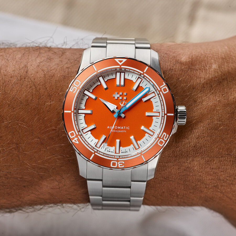 arrecife trident c60 christopher ward