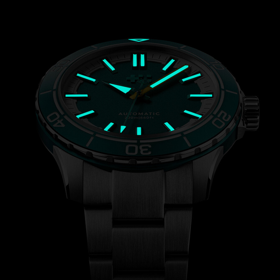arrecife trident c60 christopher ward