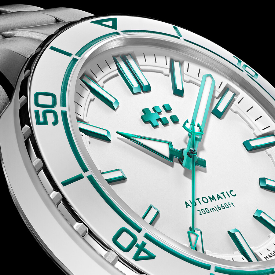 arrecife trident c60 christopher ward