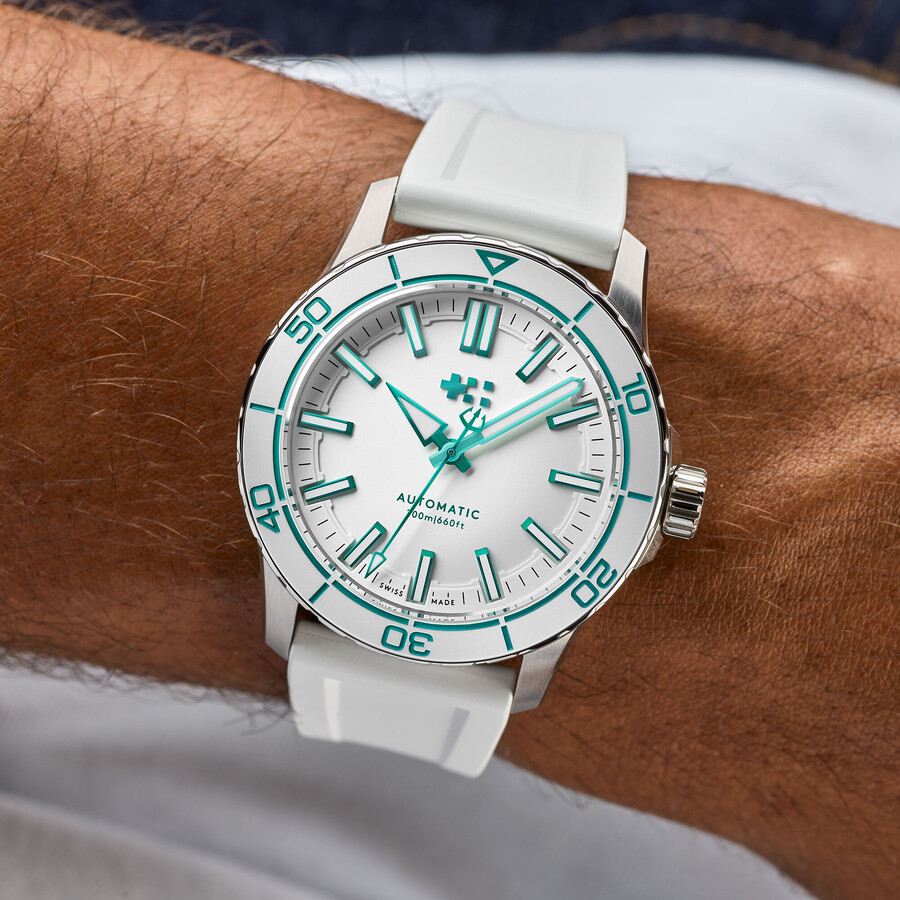 arrecife trident c60 christopher ward