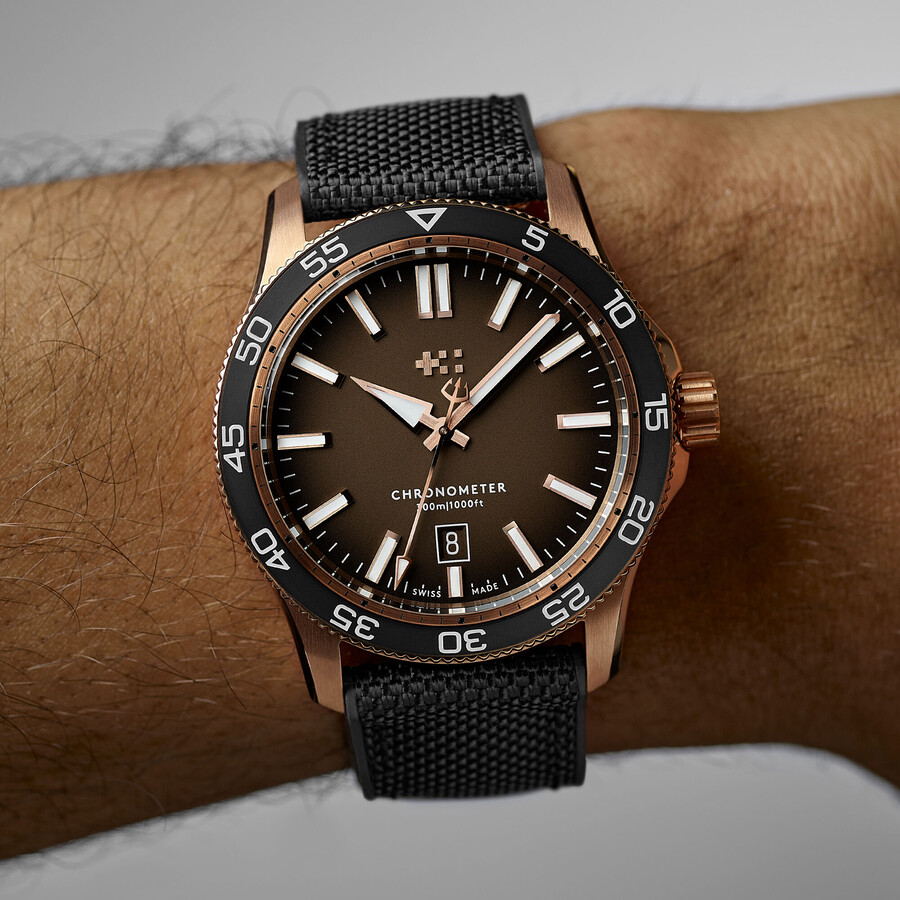 c60 pro 300 bronce christopher ward