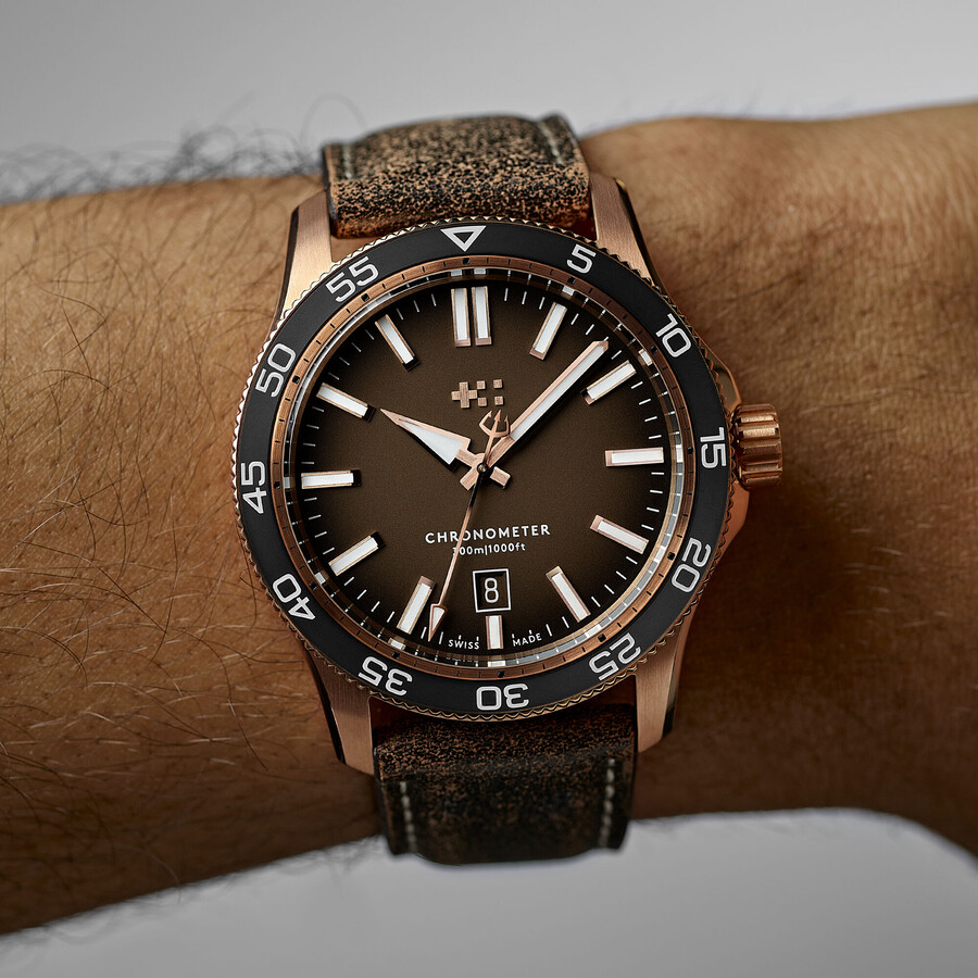 c60 pro 300 bronce christopher ward