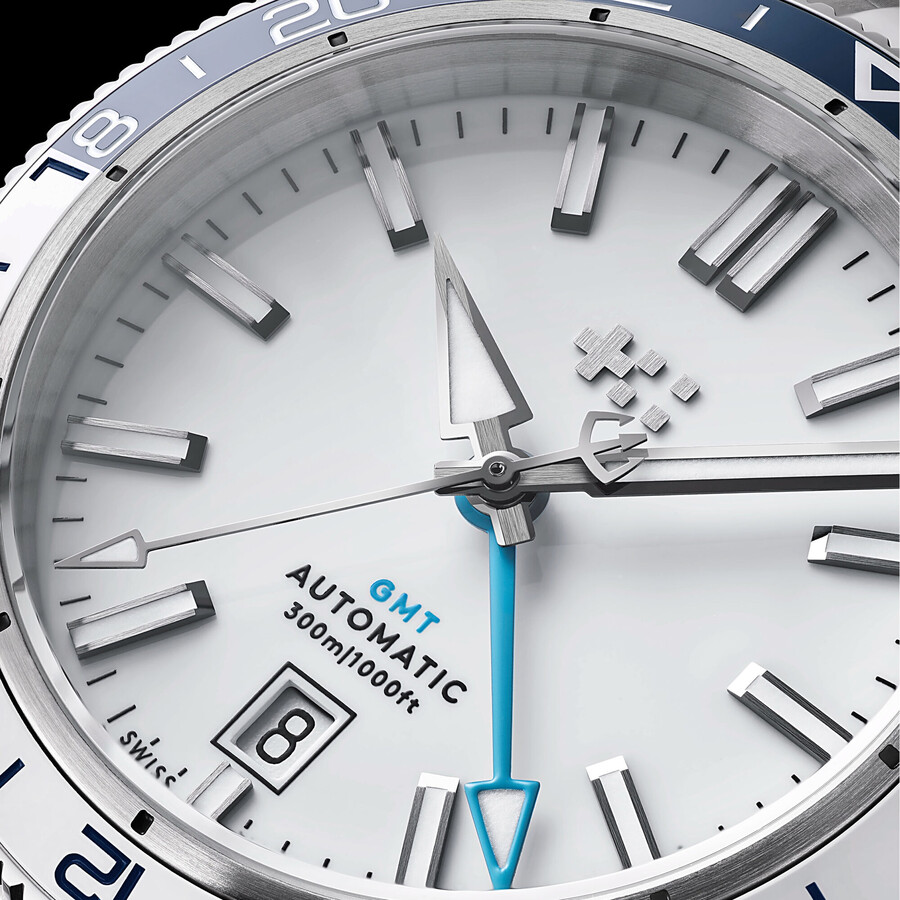 c60 trident gmt 300 christopher ward