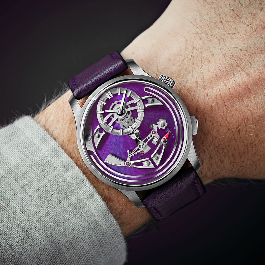cuero vacona christopher ward